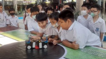 Permalink to: การแข่งขันหุ่นยนต์ IYRC ในงานสัปดาห์วิชาการโรงเรียนสารสาสน์วิเทศนครปฐม